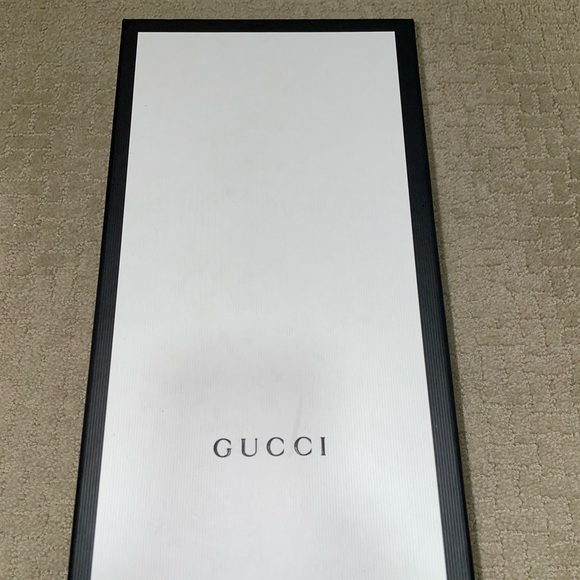 AUTHENTIC Gucci Mules Size 37.5 - Picture 6 of 11